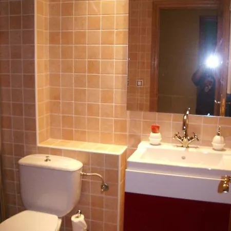 Amplio Apartamento En Pueblo *